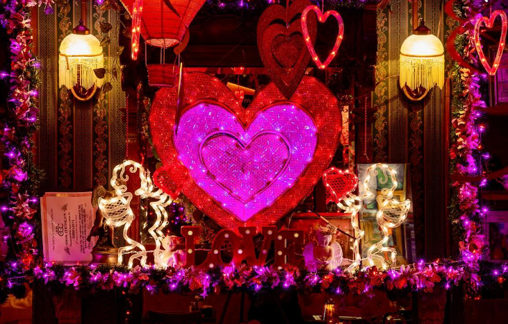 Valentine's Day - Most Decorated Restaurant in Bay Ridge, Brooklyn